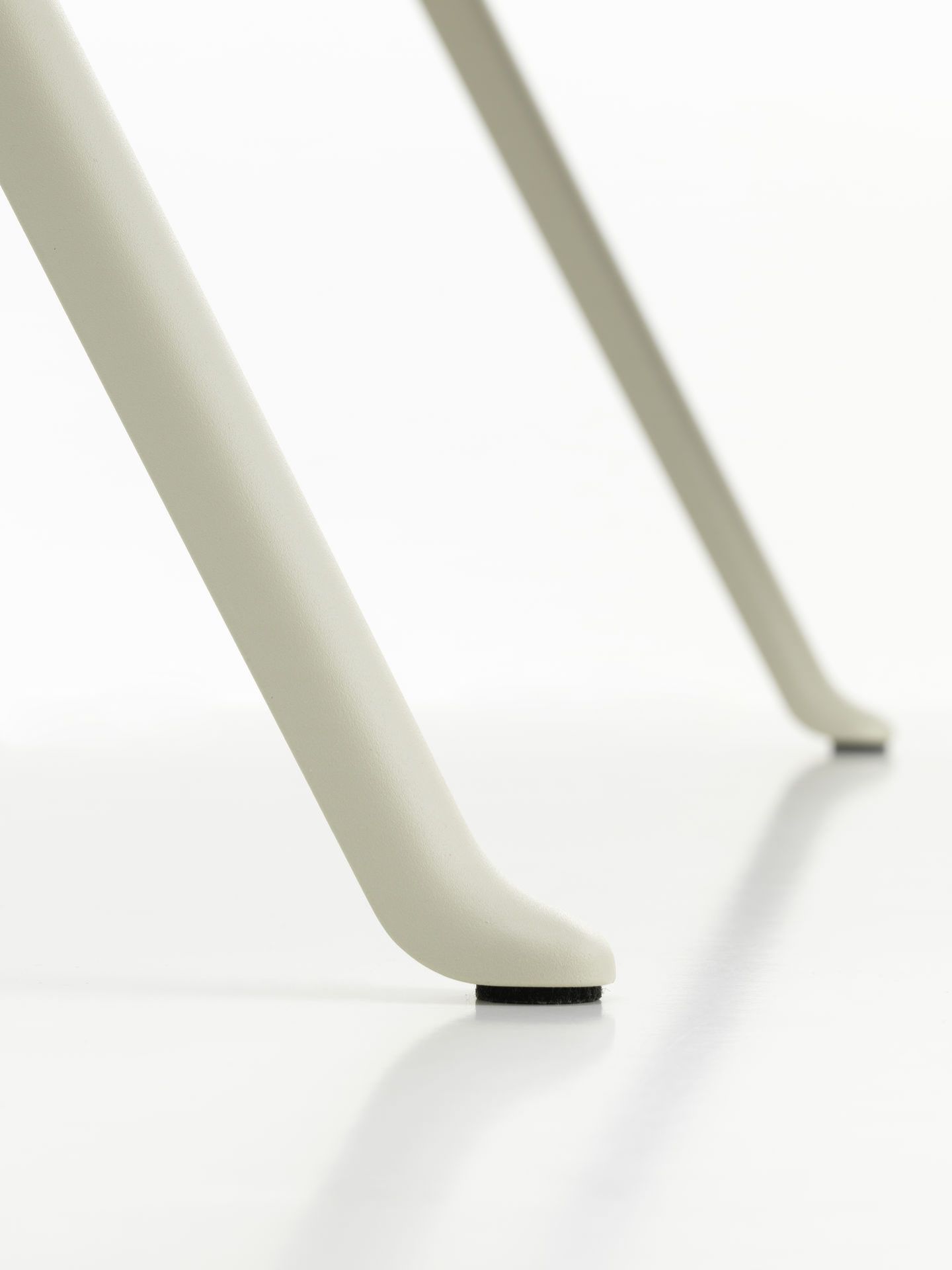 Courier Schreibtisch Vitra