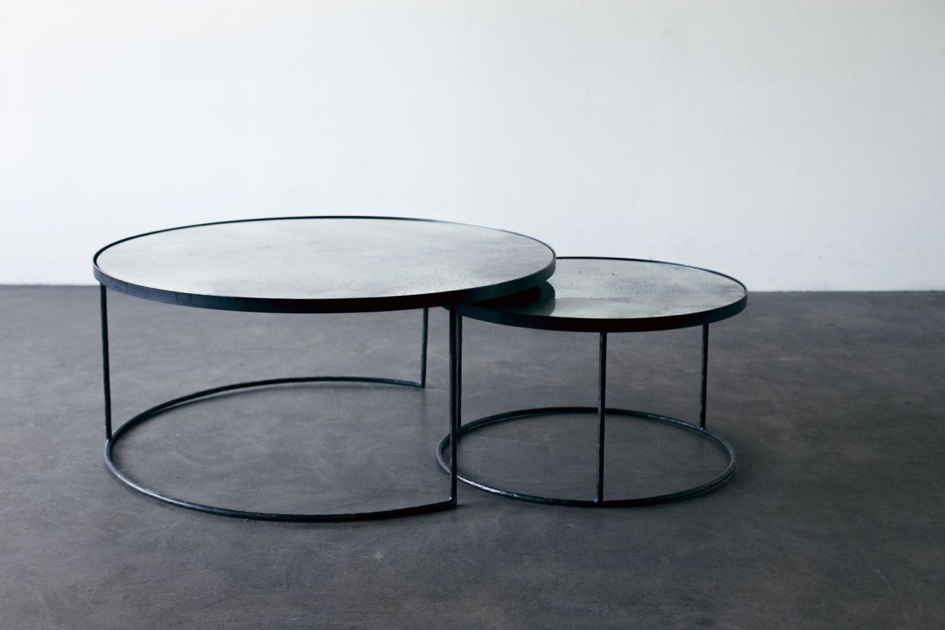 Nesting Couchtisch 2er Set Ethnicraft