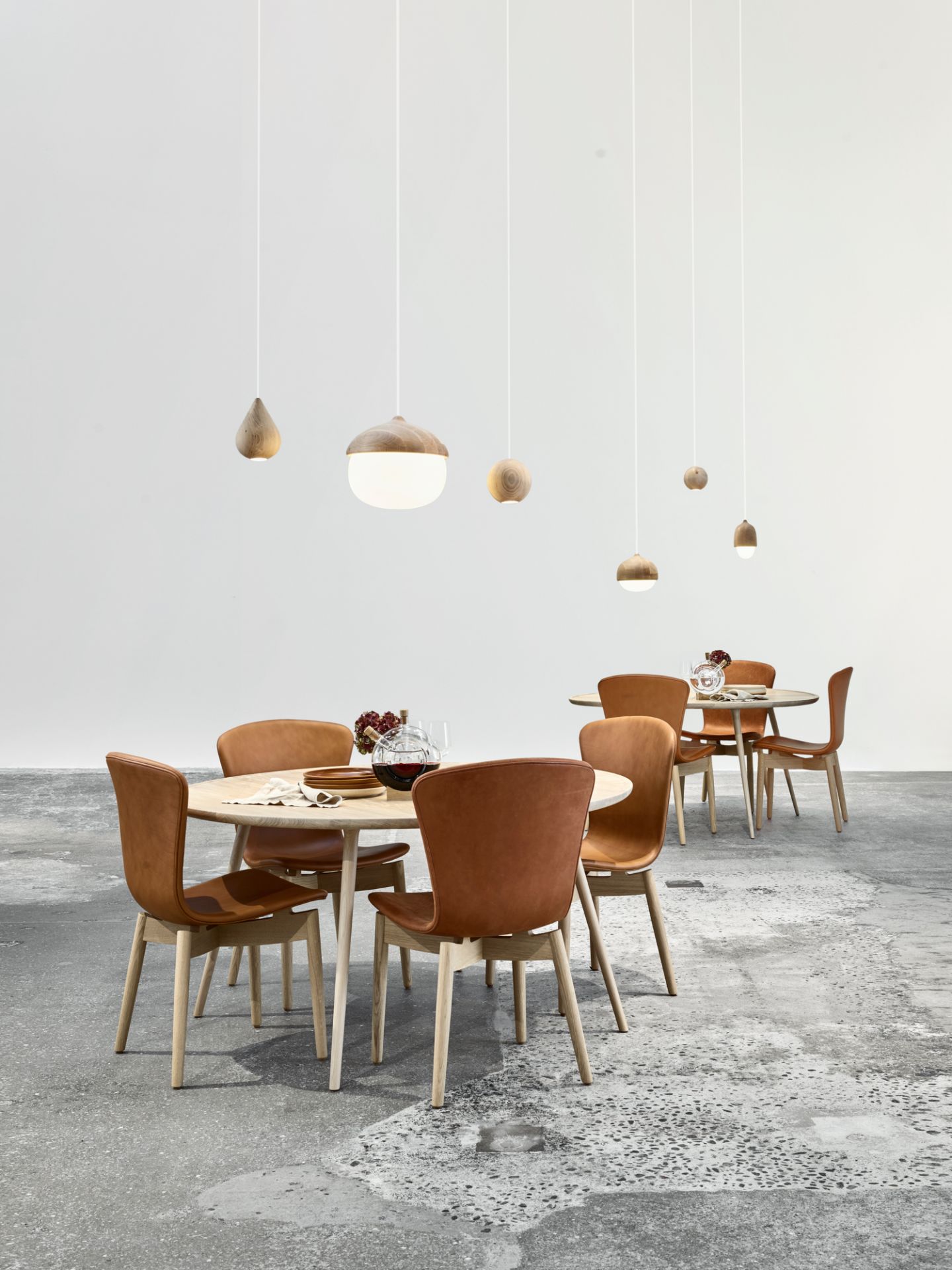 Terho Pendant Lampe schwarze Linde klein Mater