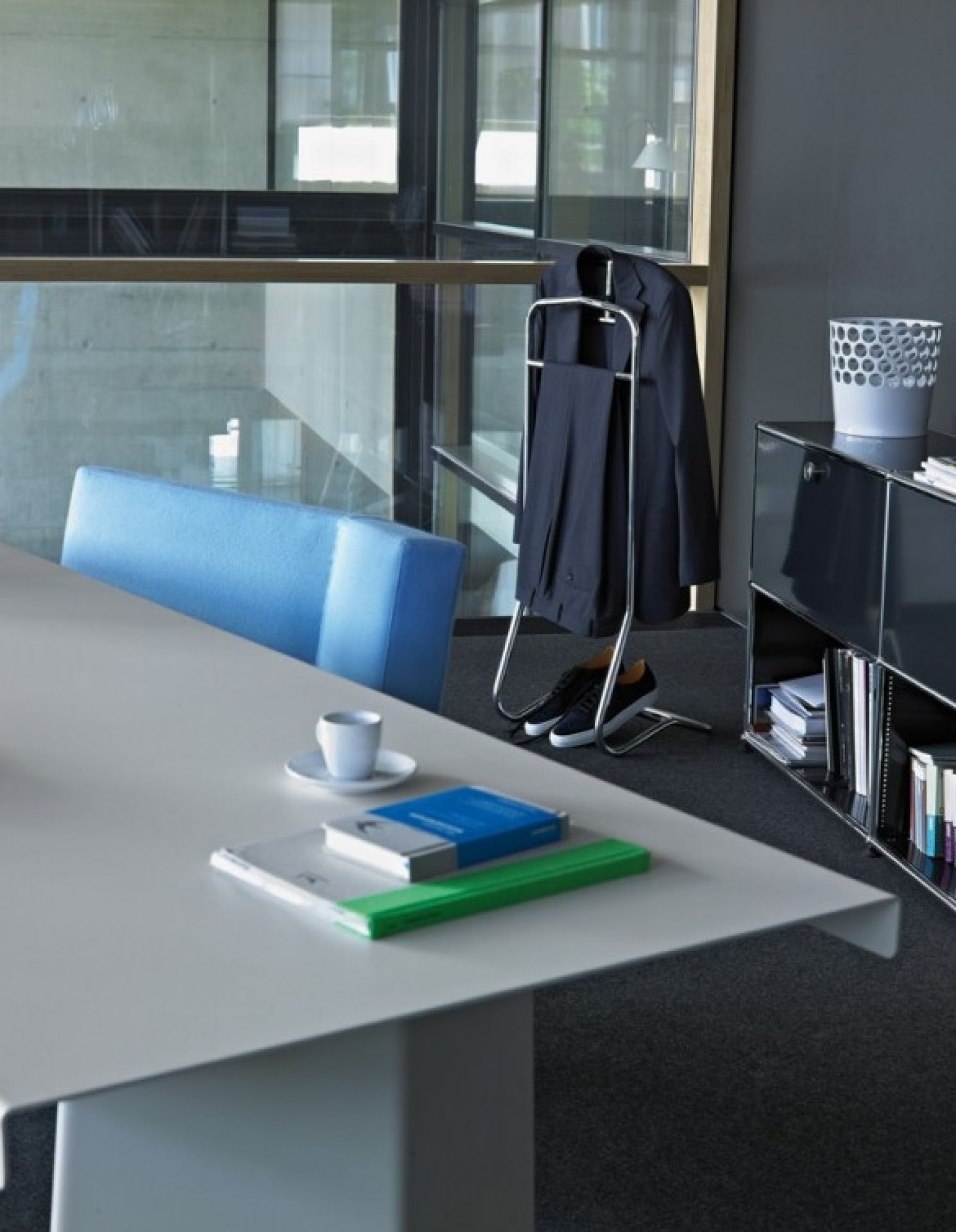 Pallas Outdoor Tisch ClassiCon