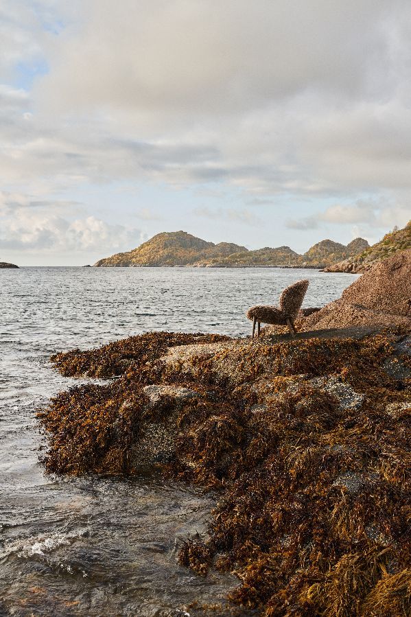 VIPP496 / VIPP 496 Lodge Lounge Chair, Low Back niedriger Sessel Vipp