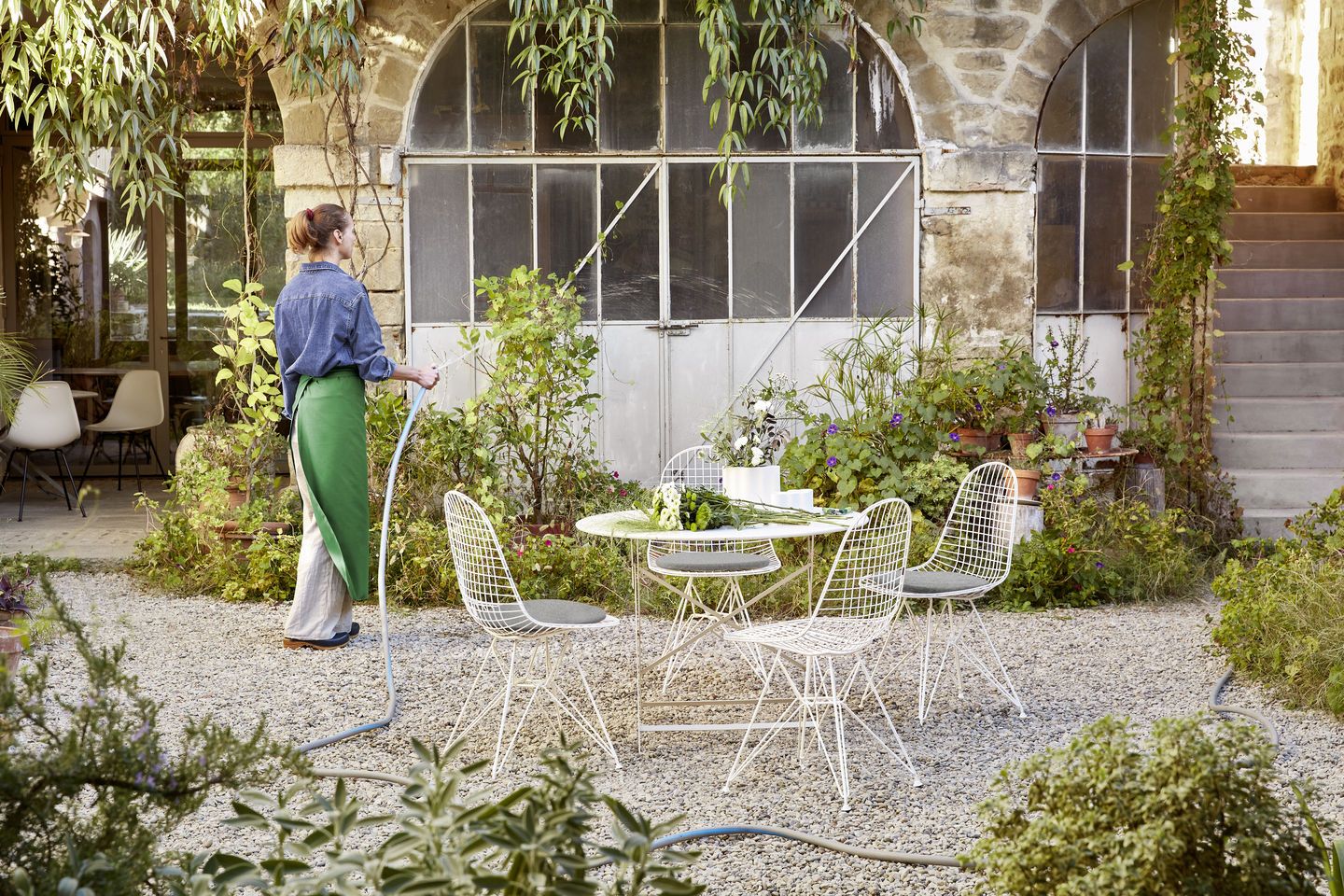 DKR-5 Wire Chair Stuhl mit Sitzkissen Vitra