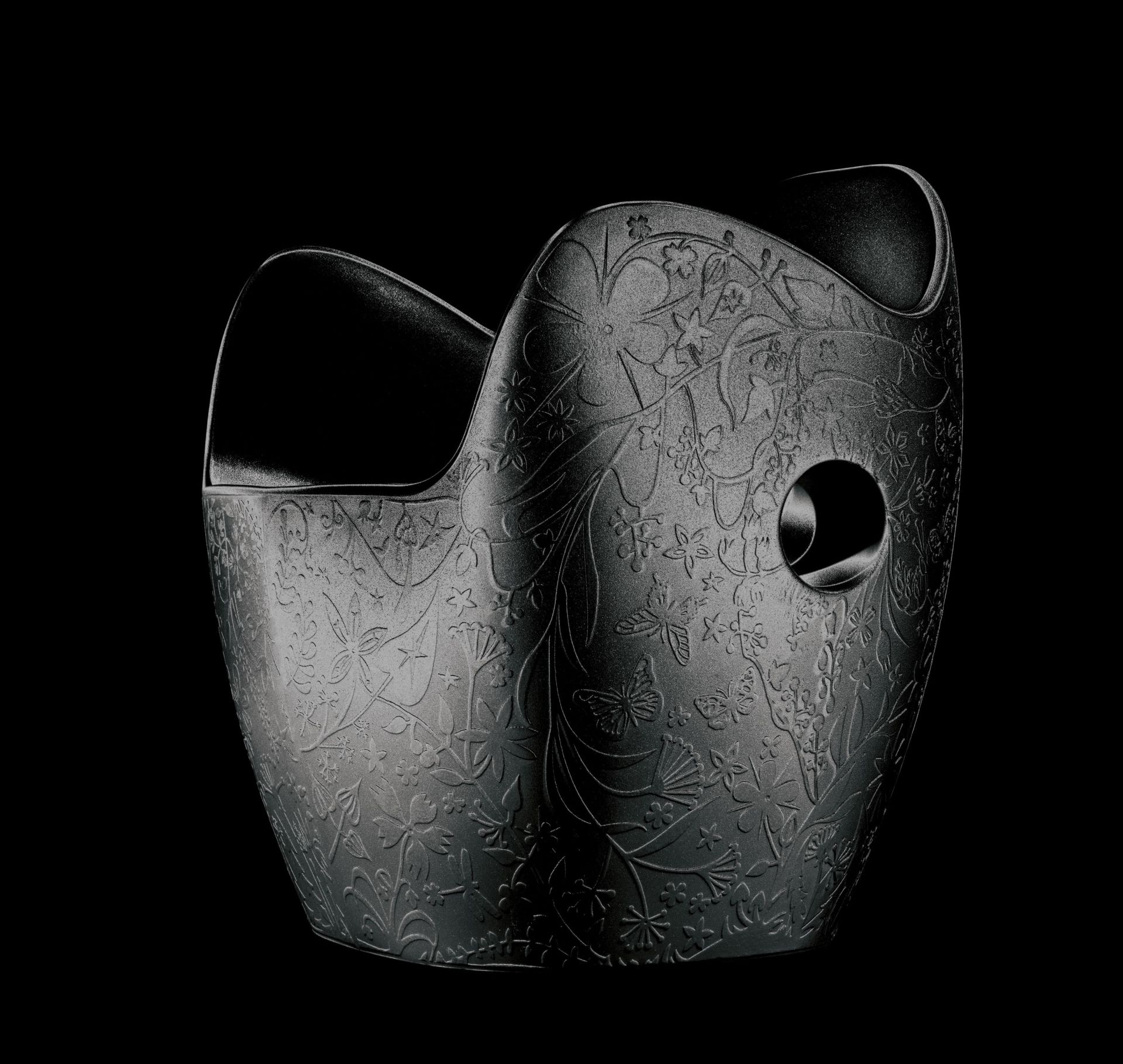 O-Nest Sessel schwarzer Efeu Moroso