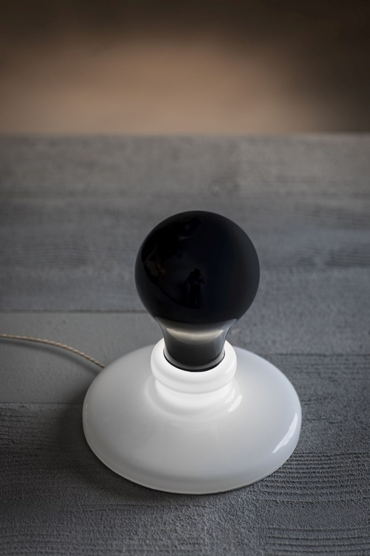 Light Bulb Tavolo LED Tischleuchte Foscarini