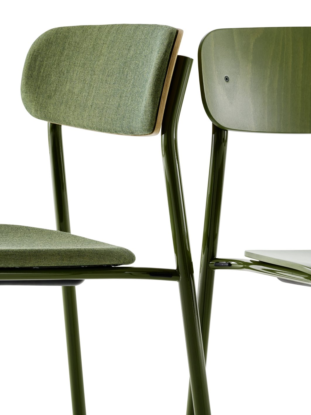 S 243 SPV  / S243 SPV Stahlrohr Stuhl mit Sitz gepolstert Thonet 