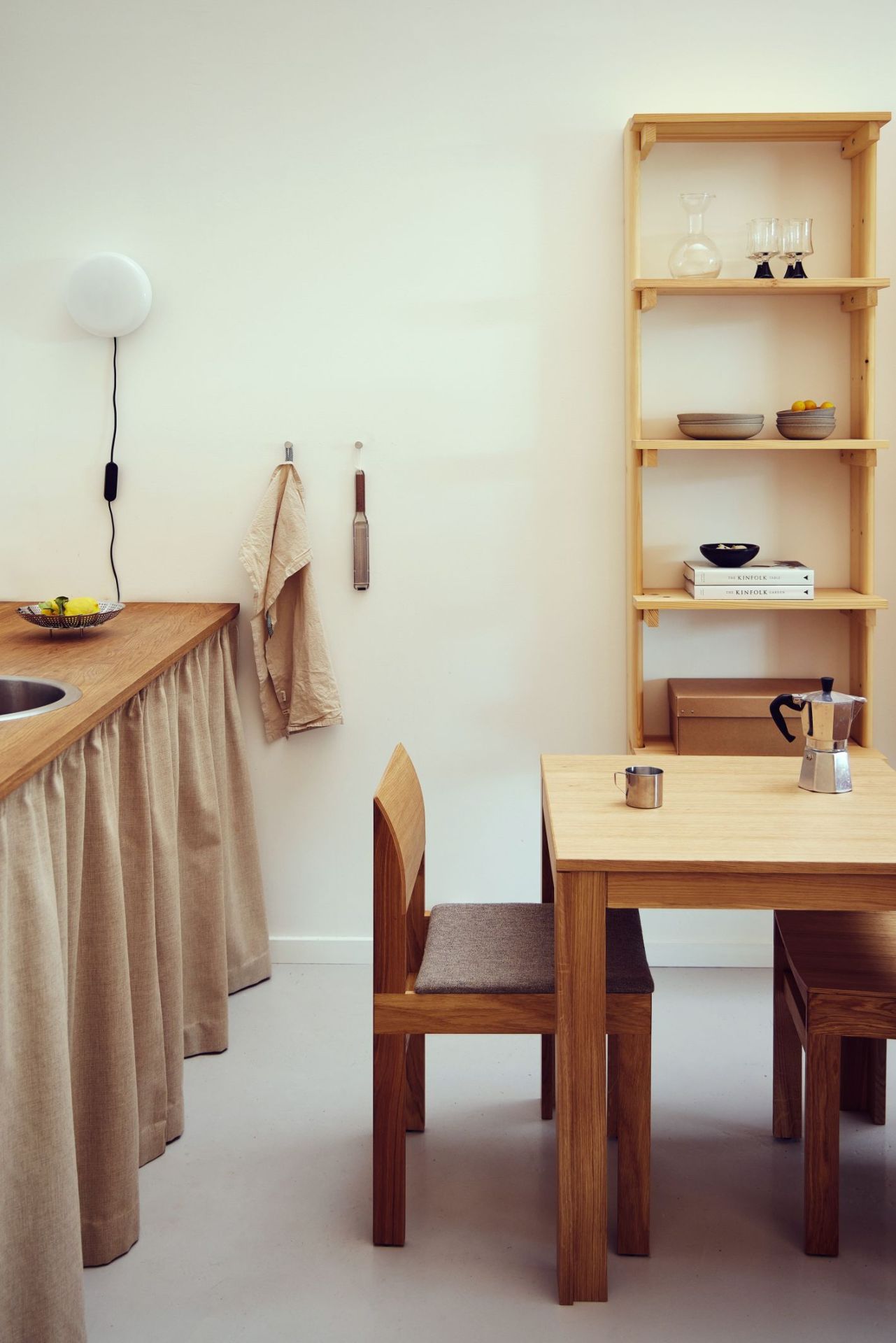 Element Tisch 70 x 70cm Form & Refine