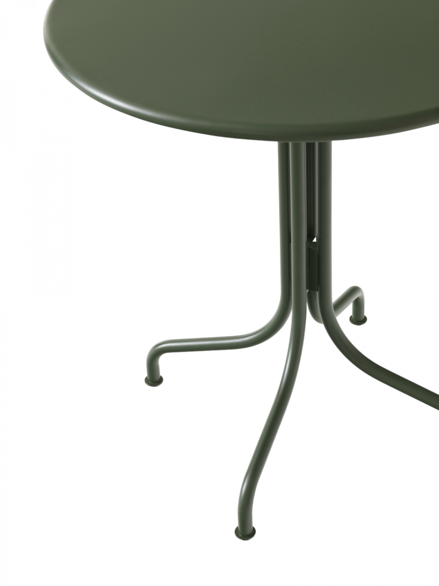 Thorvald SC96 / SC97 Outdoor Café table Tisch AndTradition
