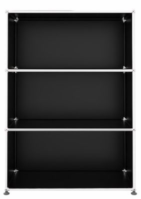 Schwarzes USM Haller Highboard mit drei offenen Fächern und verchromtem Gestell für stilvolle Büroeinrichtung.