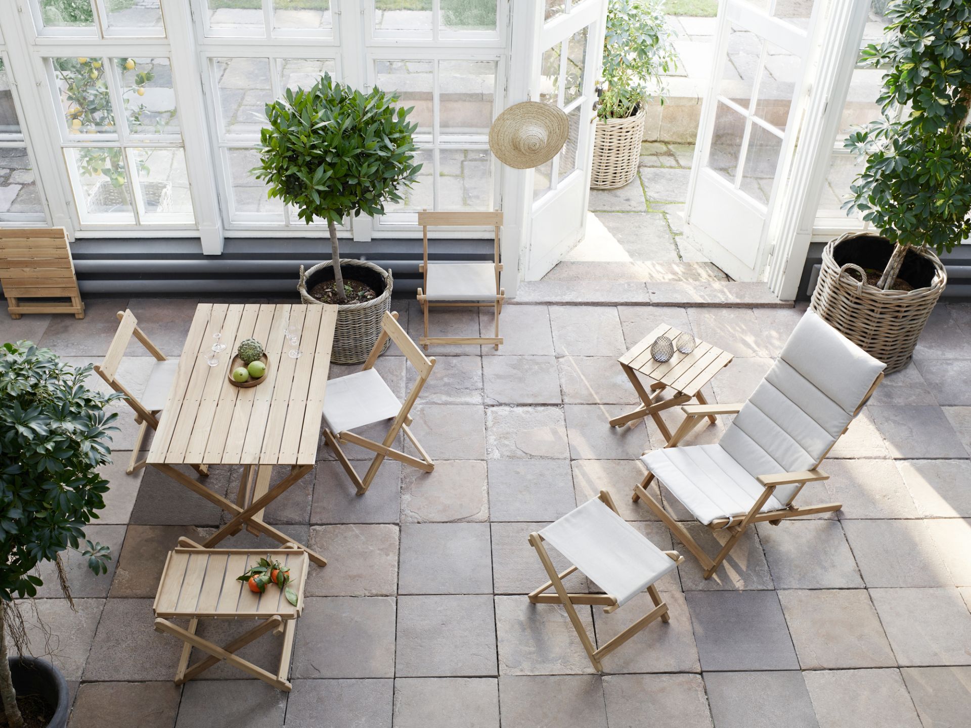 Mogensen Liegestuhl inkl. Kissen Outdoor Carl Hansen & Søn
