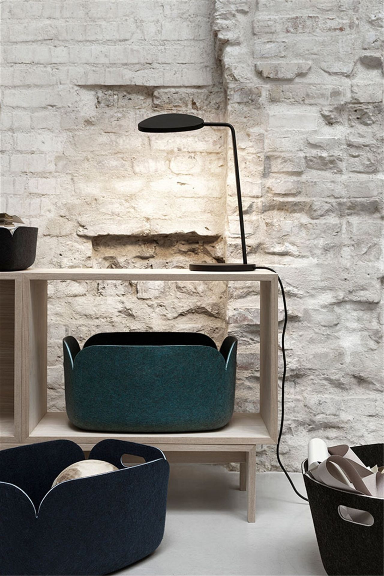 Leaf Table Lamp Tischleuchte Muuto