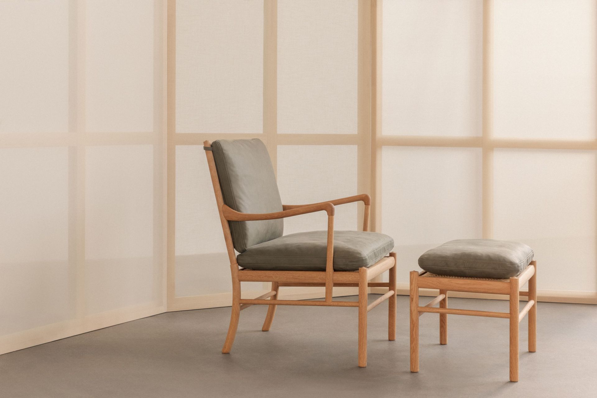 OW149F Colonial Footstool Carl Hansen & Søn