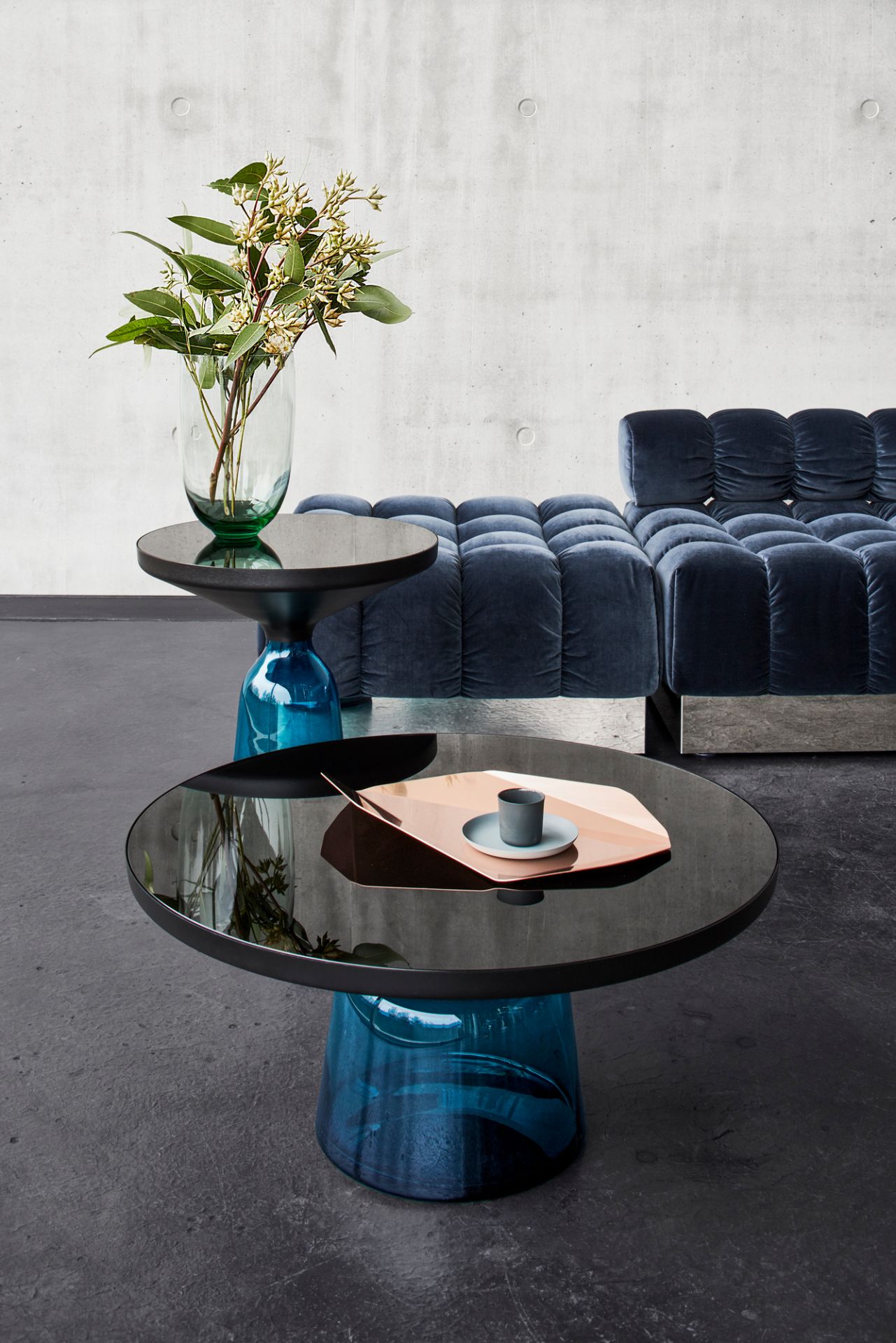 Bell Coffee Table Couchtisch Stahl ClassiCon Quartz-grau
