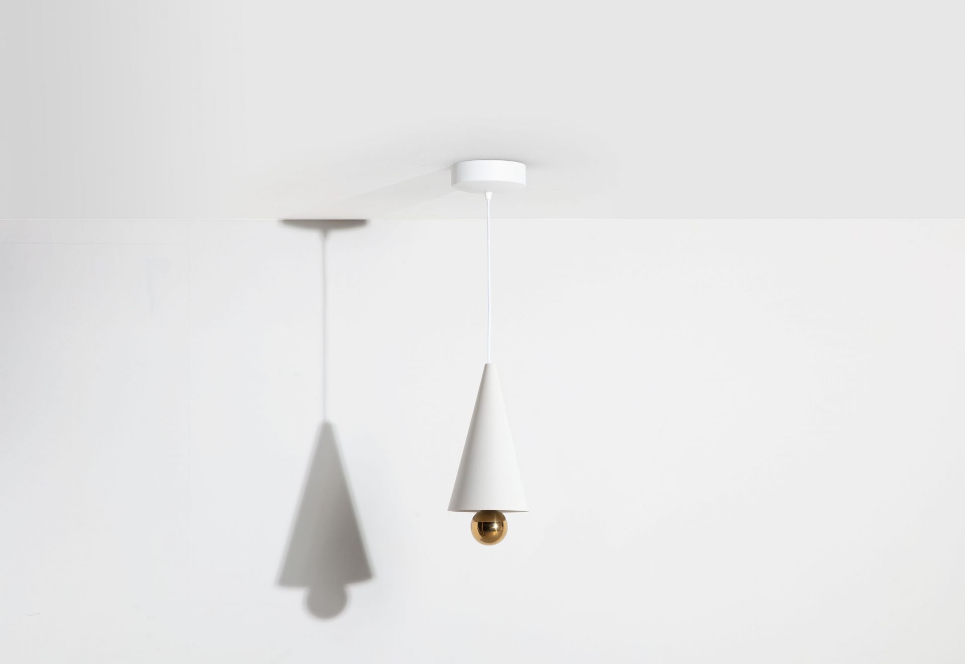 Cherry Pendant light Pendelleuchte S Petite Friture Weiß