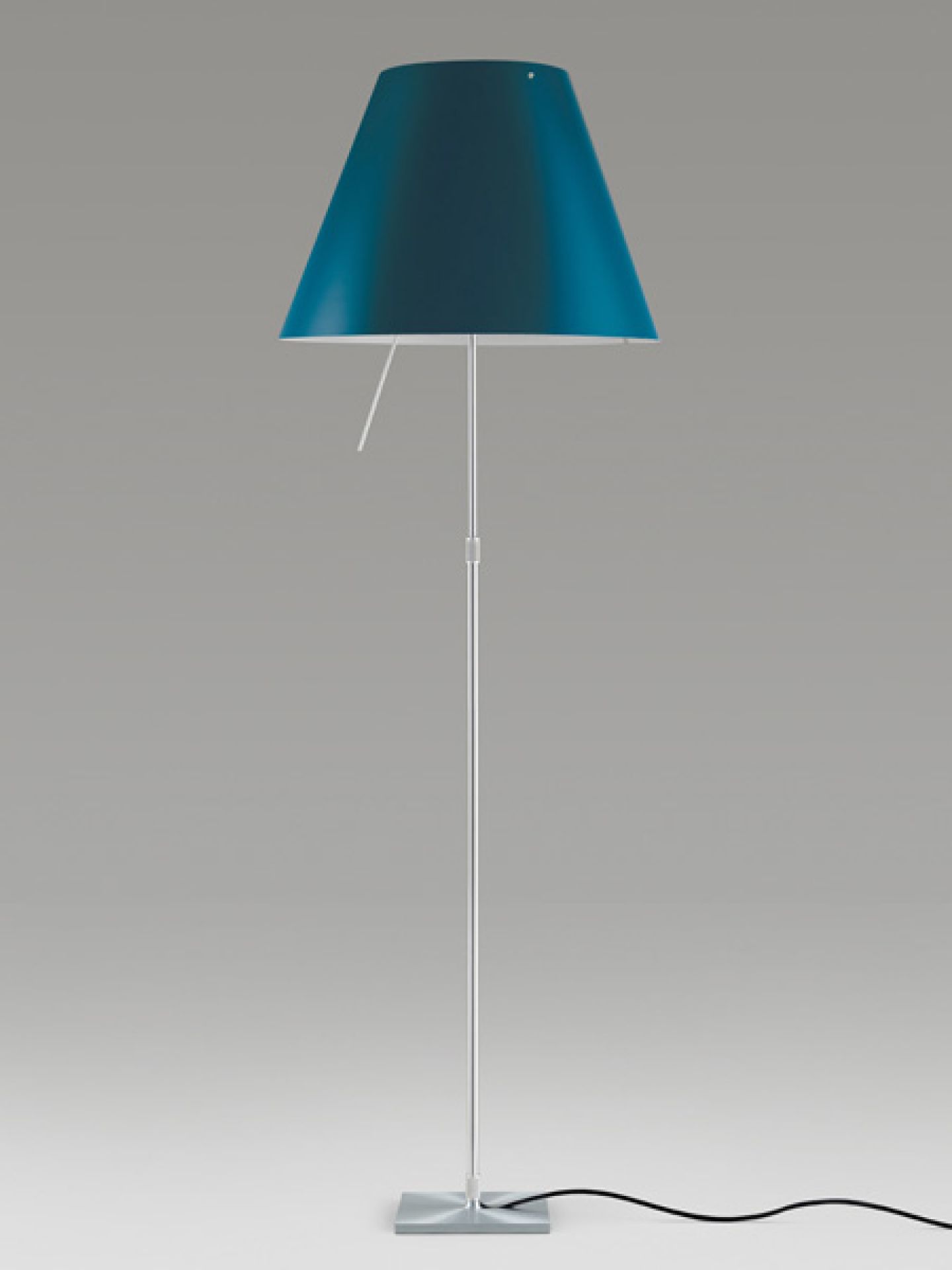 Costanza D13 t.i. Stehleuchte höhenverstellbar mit Ein/Aus-Schalter Luceplan Costanza D13 t.i. Stehleuchte höhenverstellbar mit Ein/Aus-Schalter Luceplan