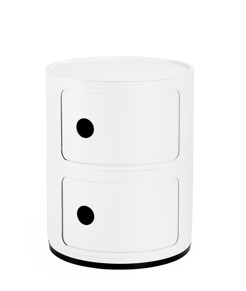Weißes Componibili 2er Element von Kartell, runder Nachttisch mit zwei Fächern und schwarzen Griffen.