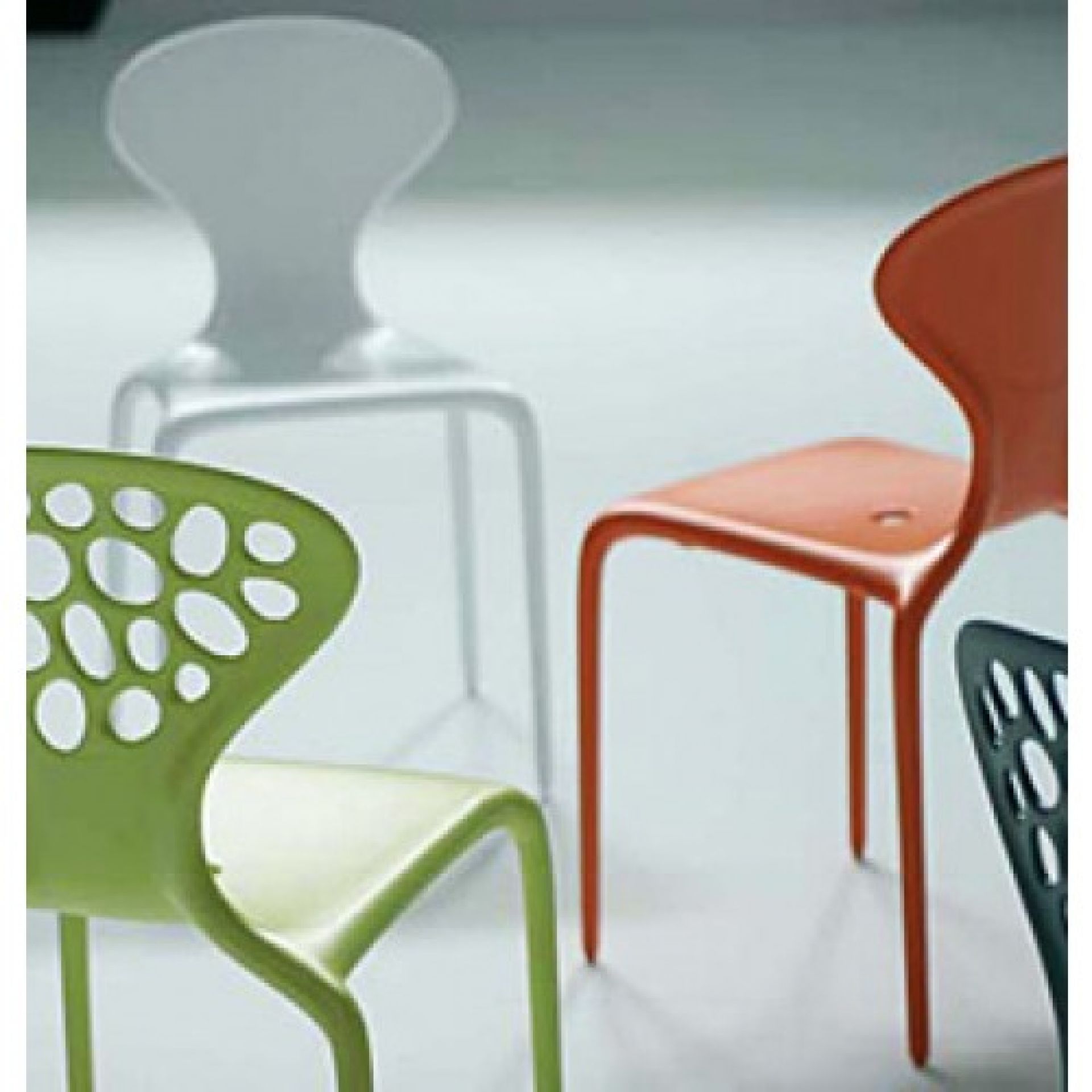Stuhl Supernatural Sedia mit Löcher 4-er Set Moroso