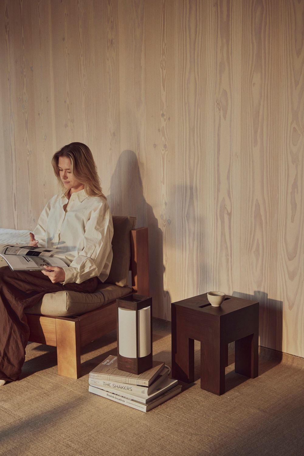 Monolith Side Table Beistelltisch Form & Refine