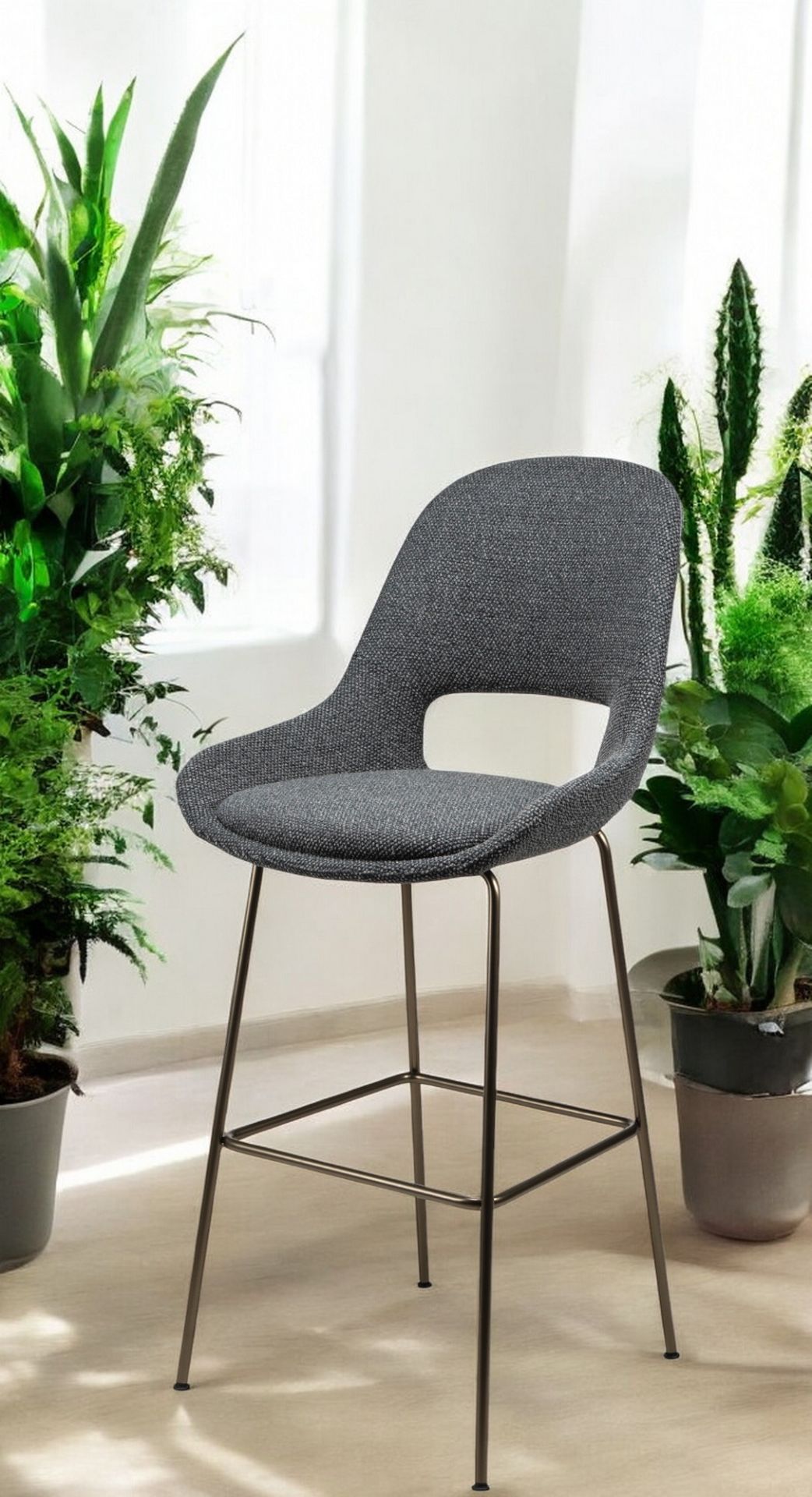 Theia Barstool Amrchair Low Barhocker Freifrau Manufaktur