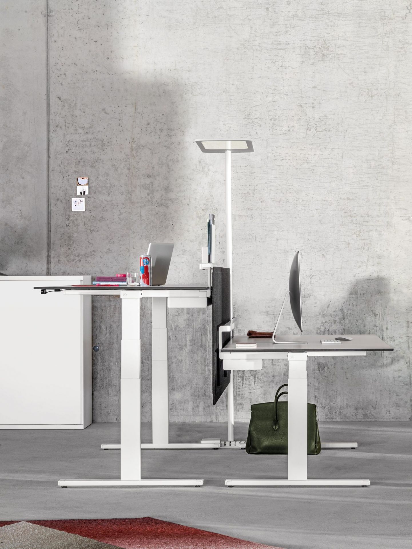 XT S One Floor Lamp Stehleuchte Grau