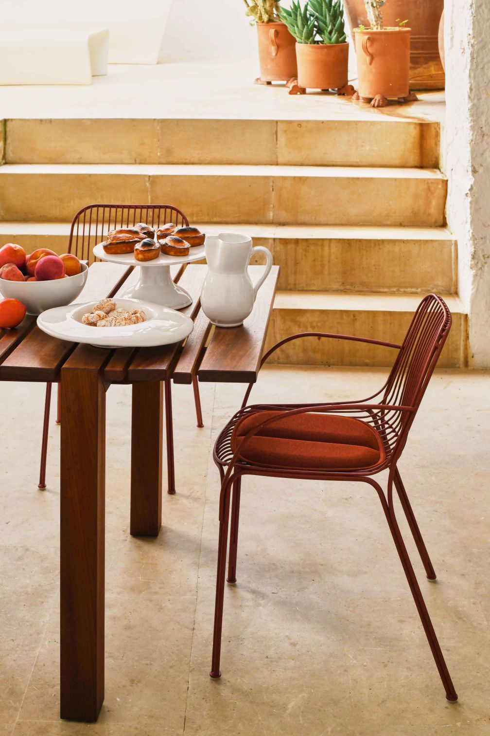 Hiray Outdoor Stuhl mit Armlehne Kartell