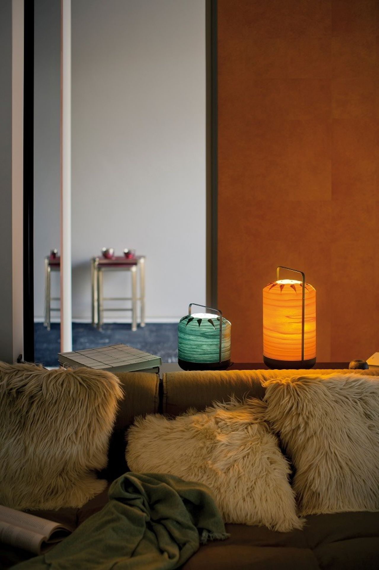 Chou Tall Schmale Tischleuchte LZF Lamps