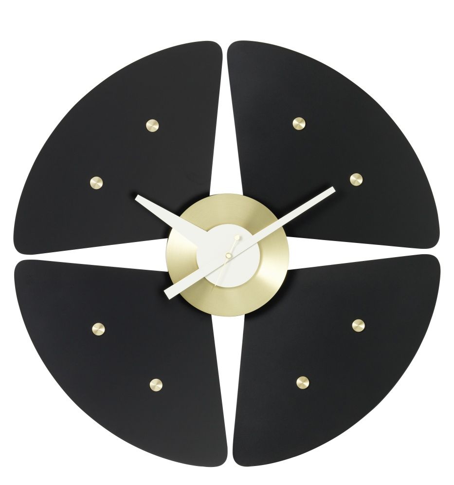 Schwarze Petal Clock Wanduhr von Vitra mit goldenem Ziffernblatt und weißen Zeigern. Design Wanduhr.