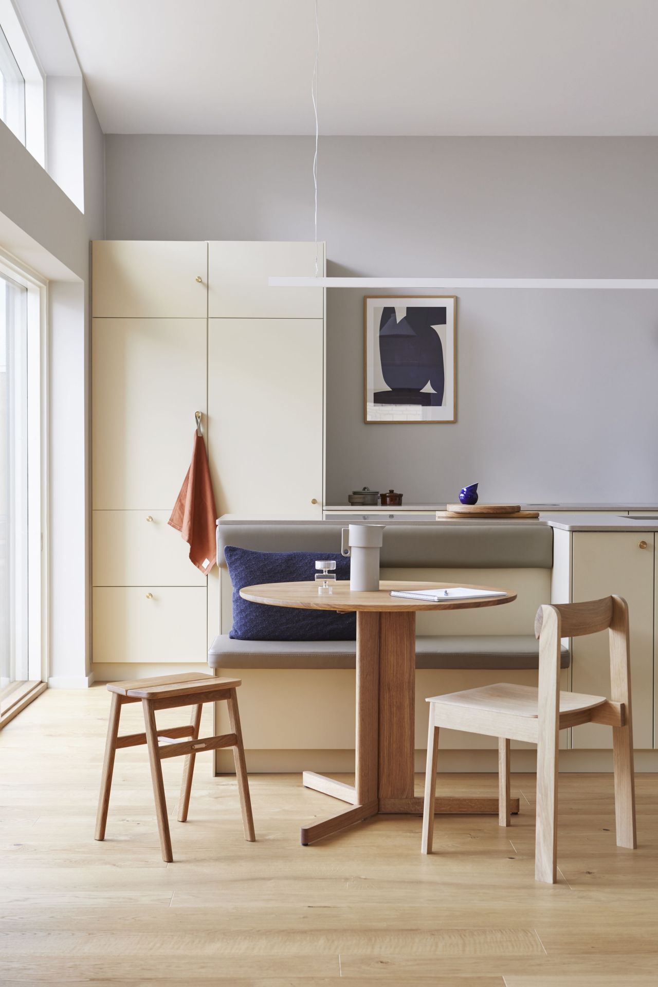 Trefoil Tisch Ø 75 Eiche Form & Refine