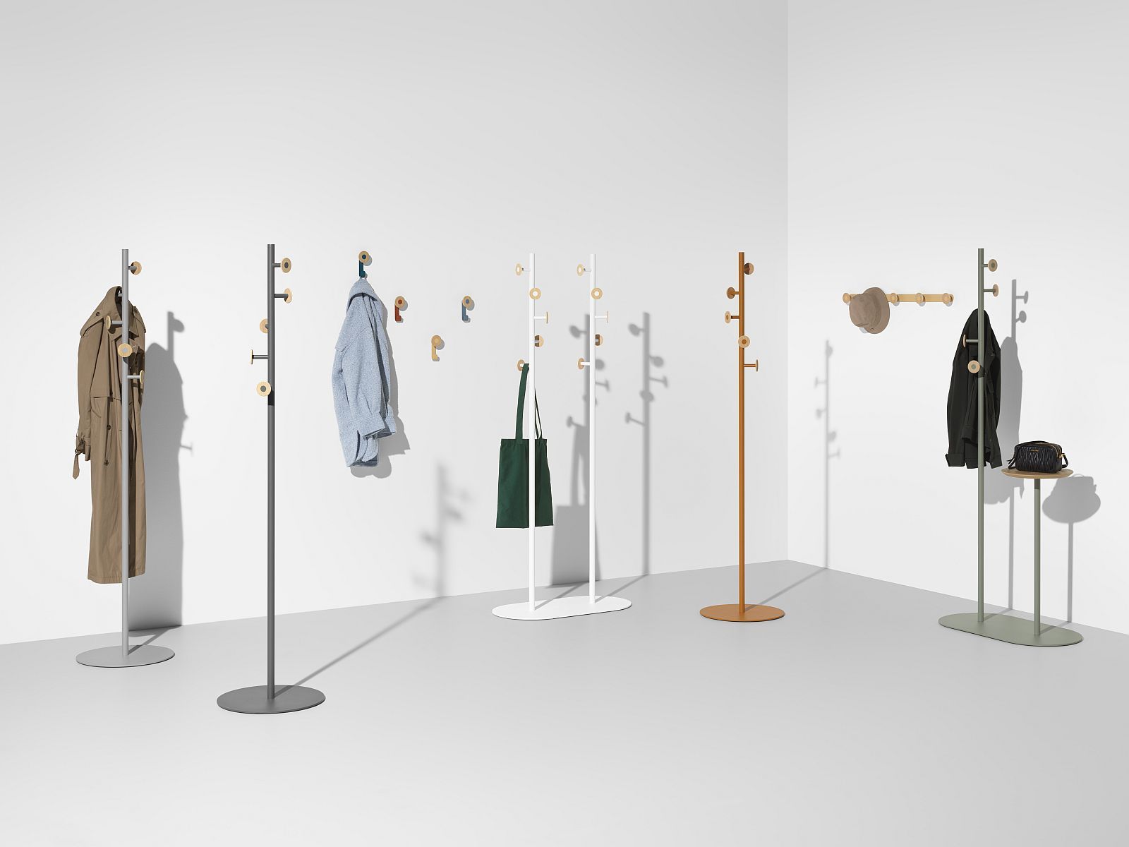 Bloom Coat Rack Garderobenständer Mizetto QUICK SHIP