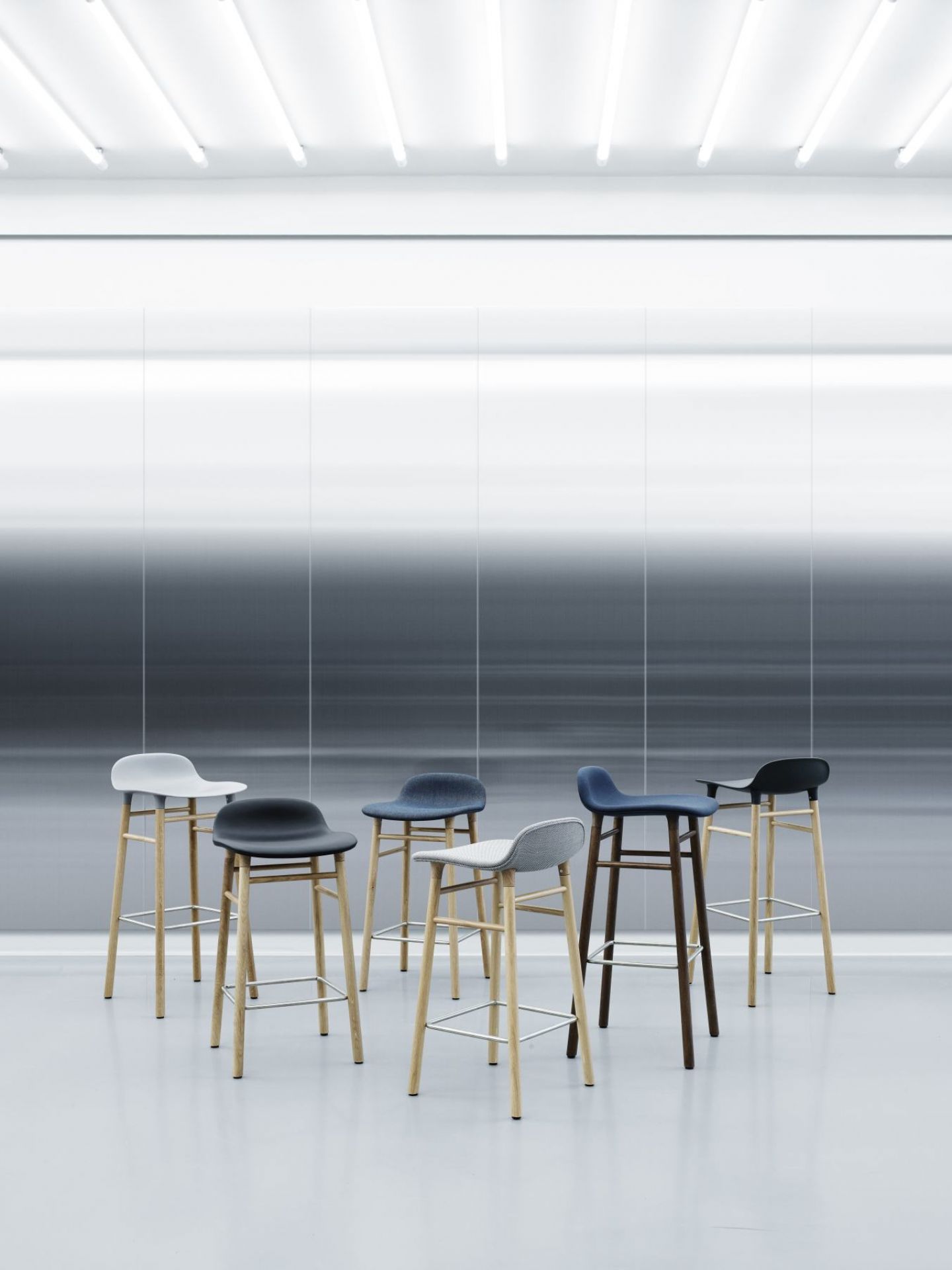 Form Barstool Barhocker H 65 cm Holz Normann Copenhagen