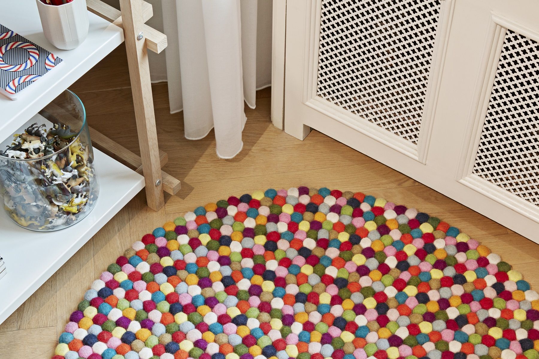 Pinocchio Teppich Ø90 cm Multicolor Hay