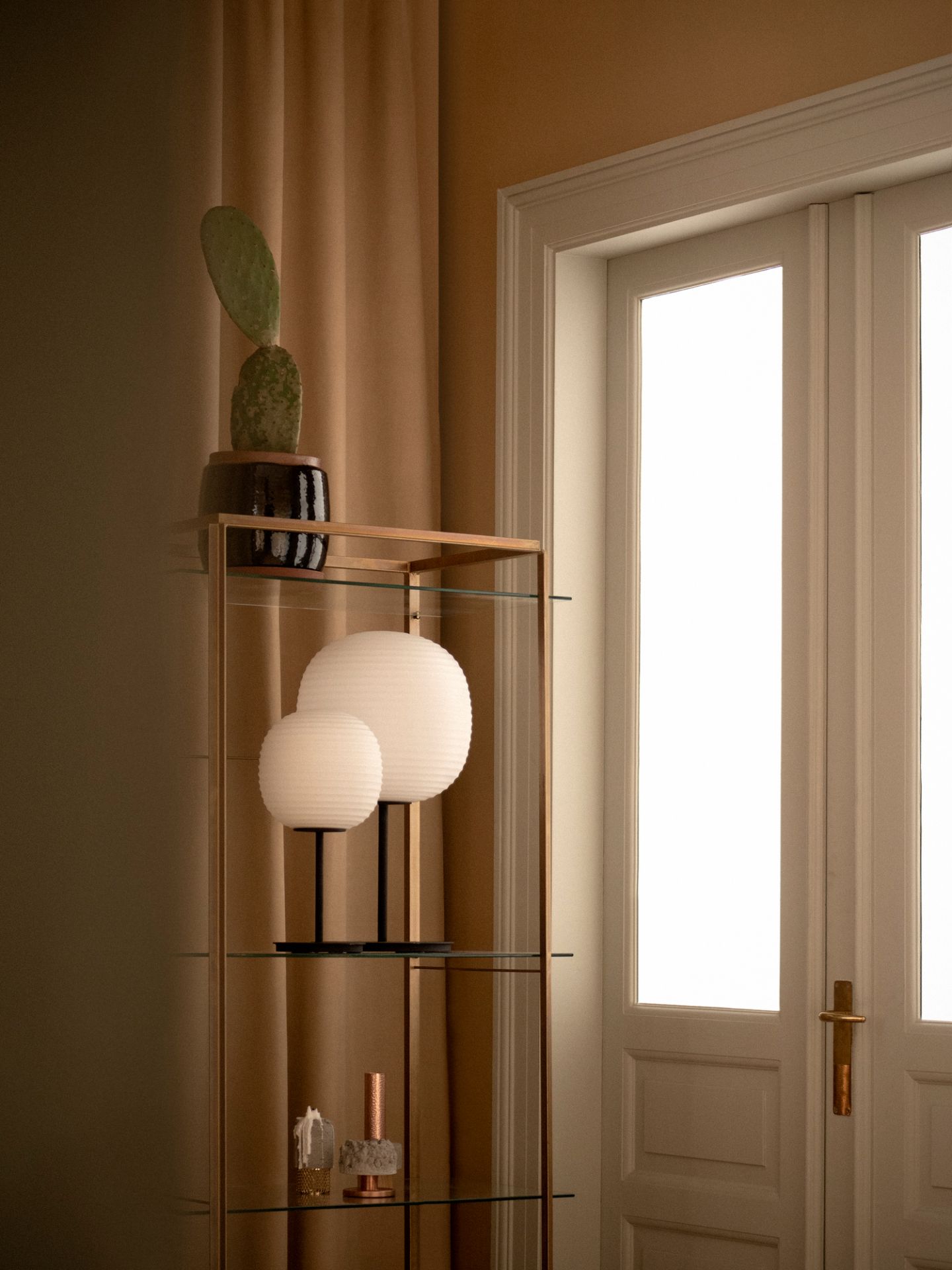 Lantern Tischleuchte Mittel New Works