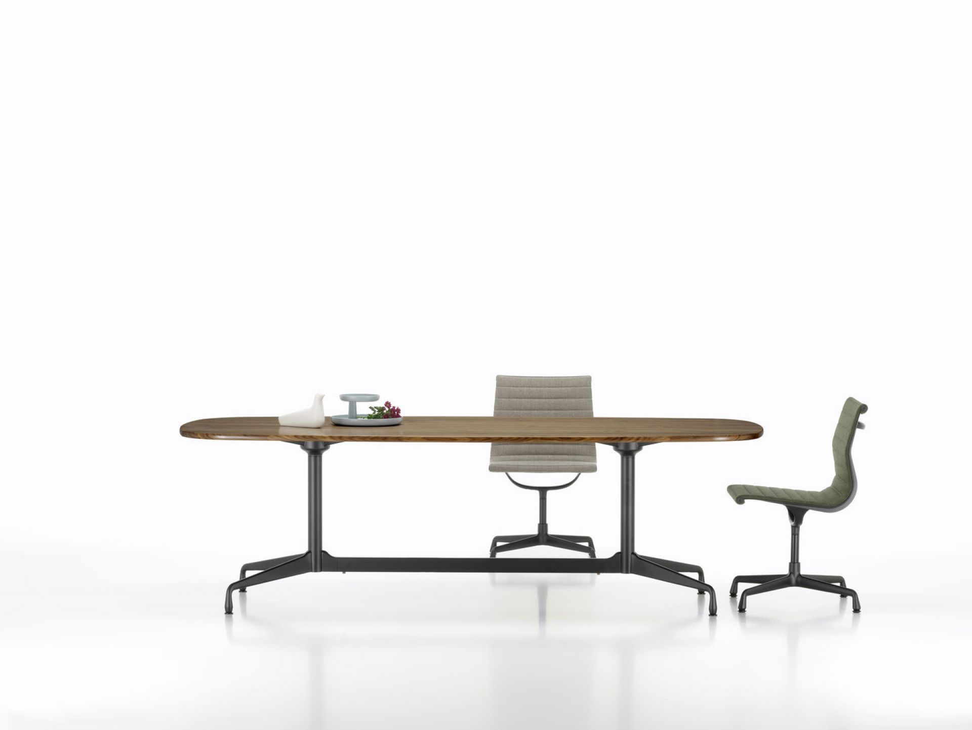 Eames Segmented Table Dining Esstisch Bootsform 240 cm Vitra
