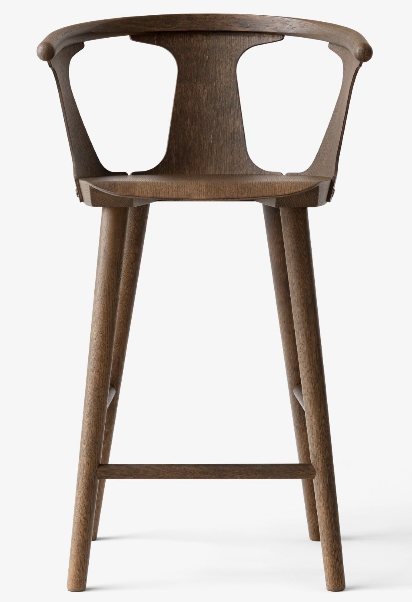 In Between Barstool Barhocker SK7 EICHE GERÄUCHERT AndTradition EINZELSTÜCK