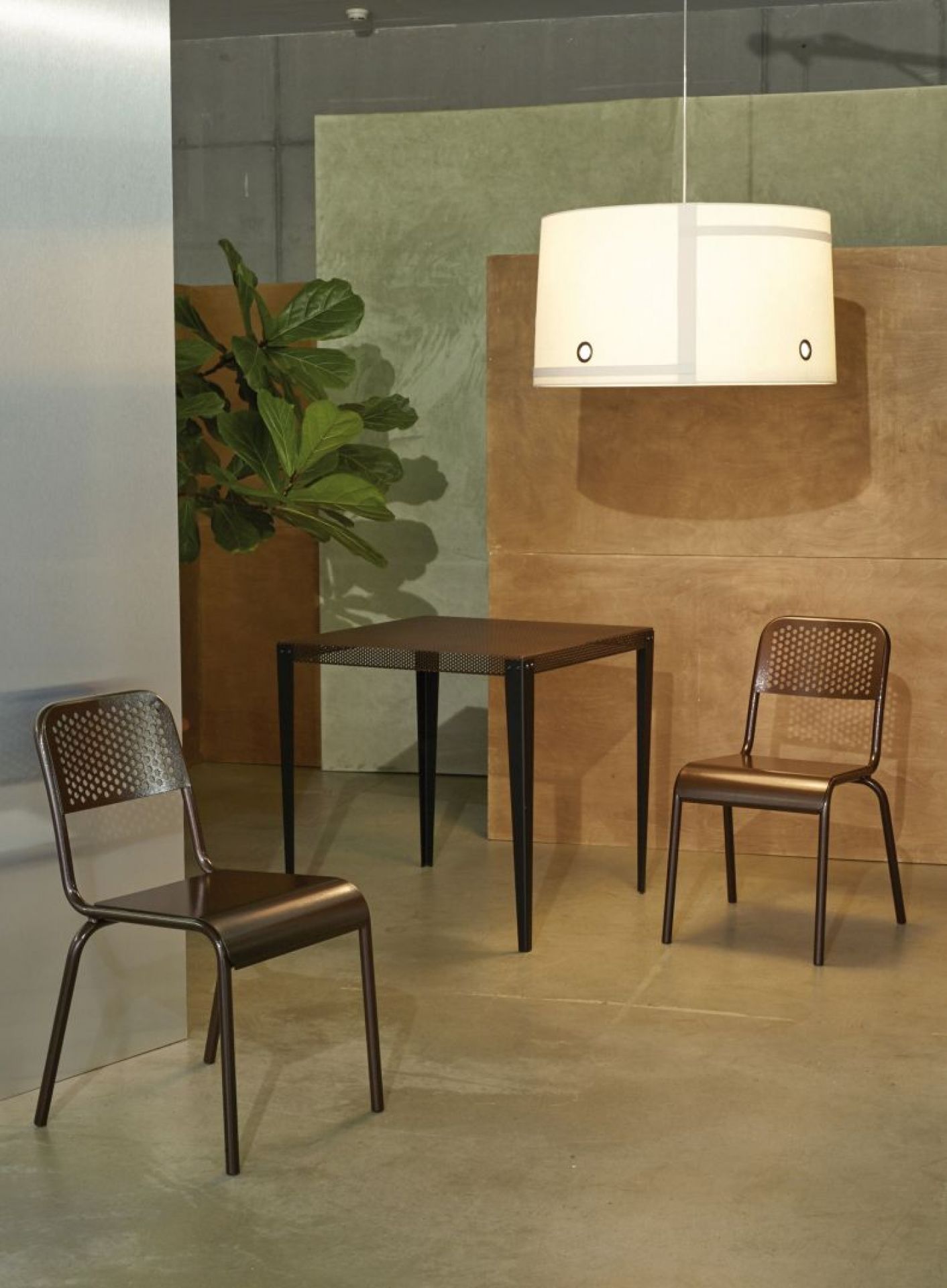 Nizza Tisch Moroso Diesel