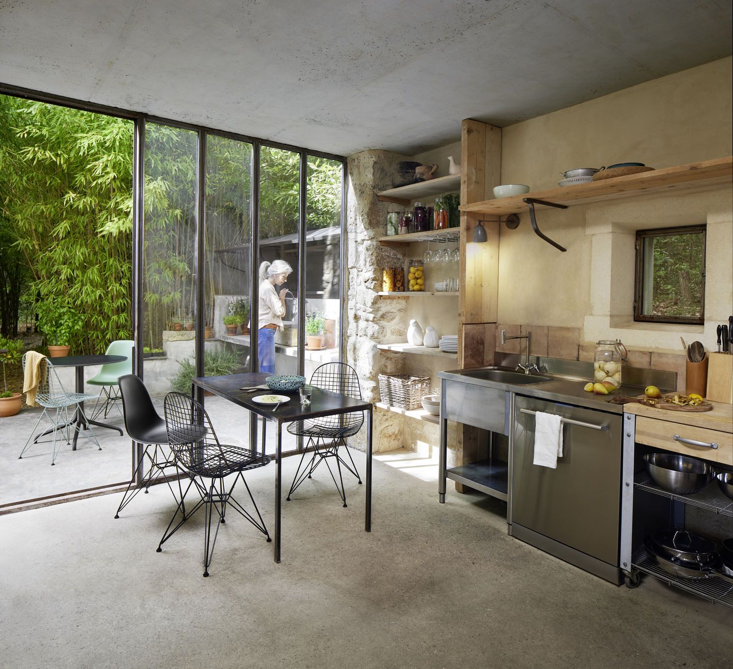 DKR-5 Wire Chair Stuhl mit Sitzkissen Vitra