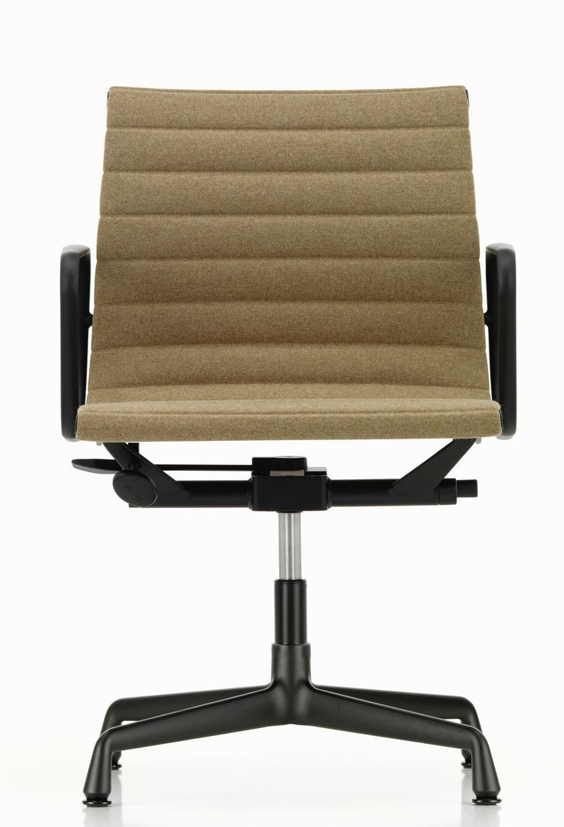 Aluminium Chair EA 132 / EA132 Stuhl Vitra