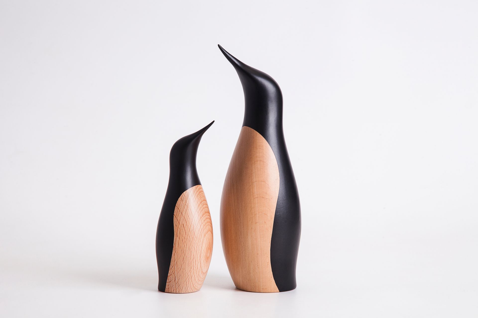 Kleiner Pinguin Holzfigur Architectmade EINZELSTÜCK