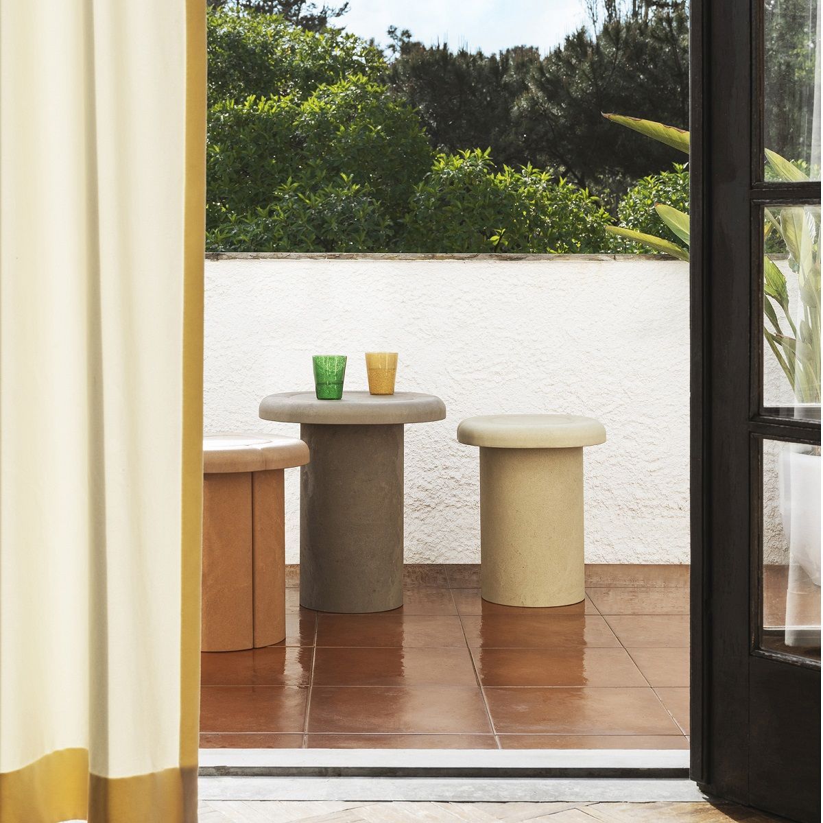 Alder Stool Hocker Indoor / Outdoor Mater