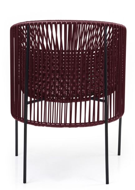 Caribe Chic Dining Chair, Outdoor Stuhl in Schwarzrot mit schwarzem Metallgestell. Gartenmöbel.