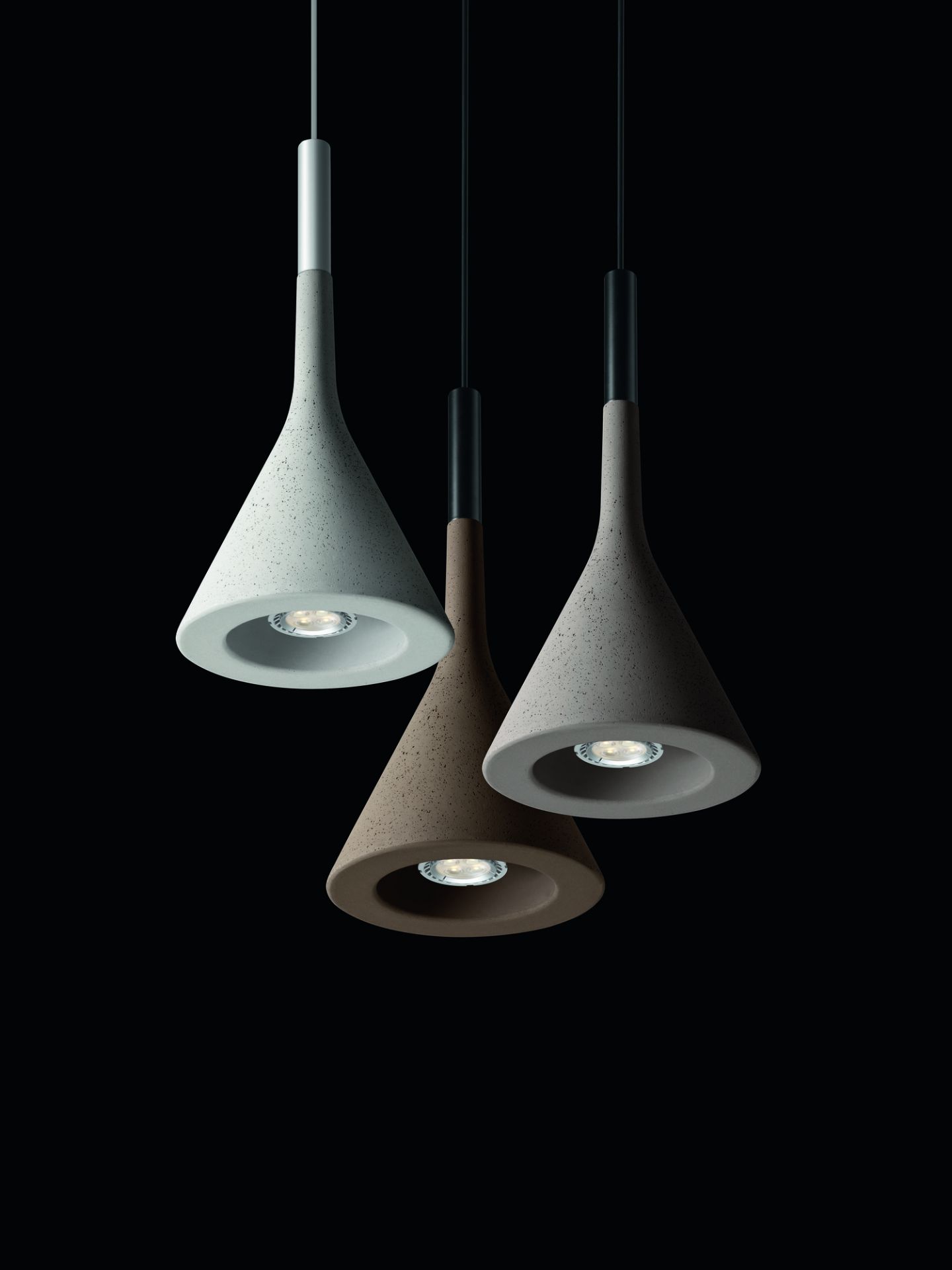 Aplomb Pendelleuchte Foscarini Braun