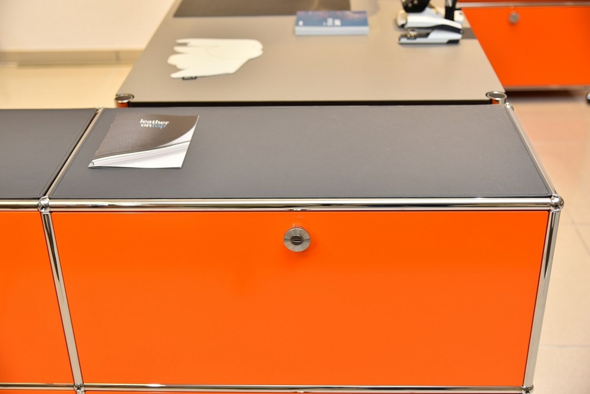 Lederauflage für USM Sideboard 75x35 cm Leather on Top