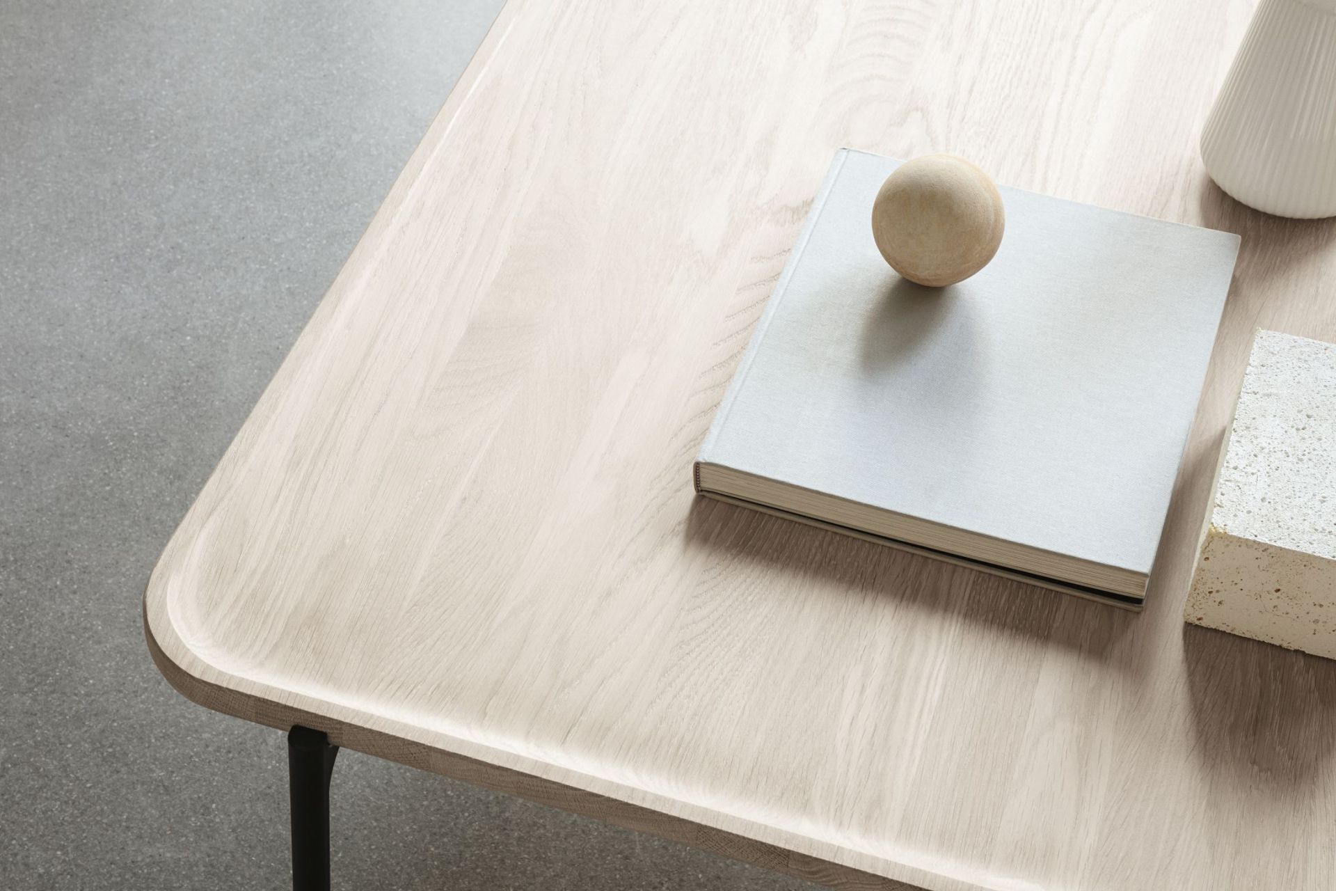 Savoye Tisch Eiche rechteckig - Natur B 120 x H 42 cm Eva Solo