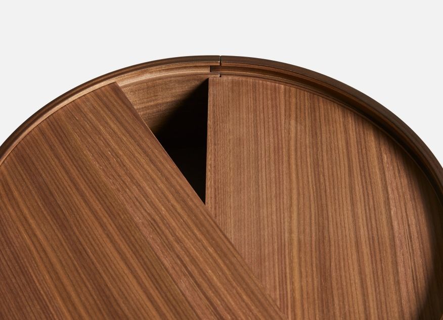 Arc Side Table Walnuss Ø 42 cm Woud