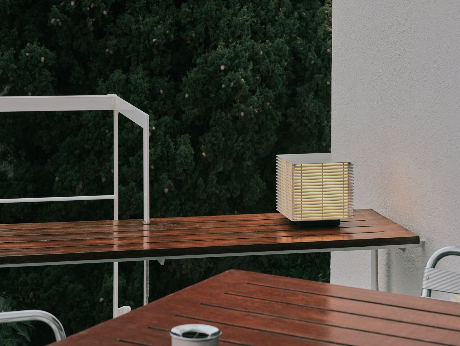 Shiro Outdoor Table lamp Tischleuchte Santa & Cole