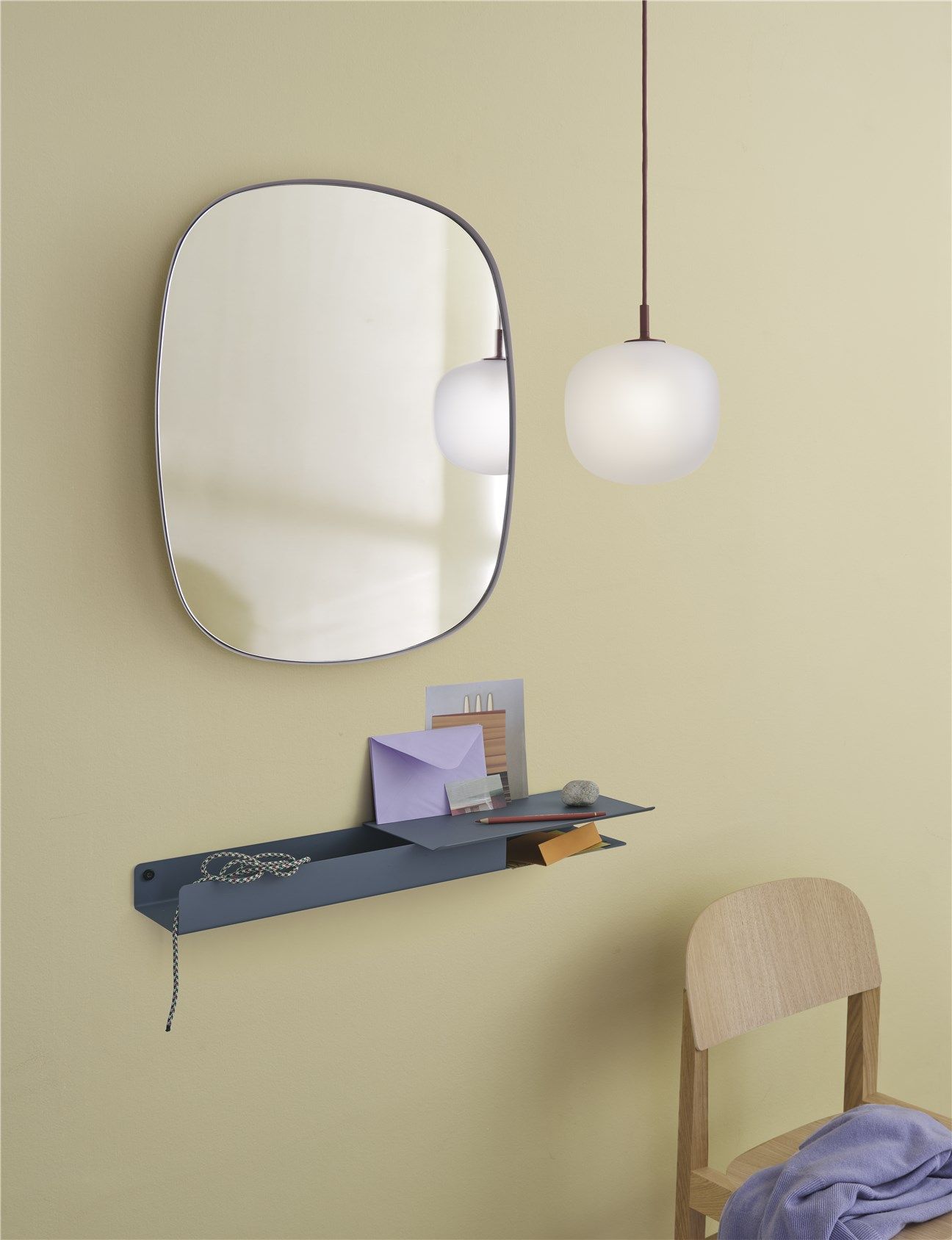 Framed Mirror Spiegel klein Muuto