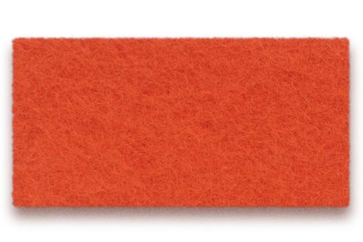 Nahaufnahme eines orangefarbenen Filzelements für den Hey Sign Welle Paravent, Textiler Sichtschutz.