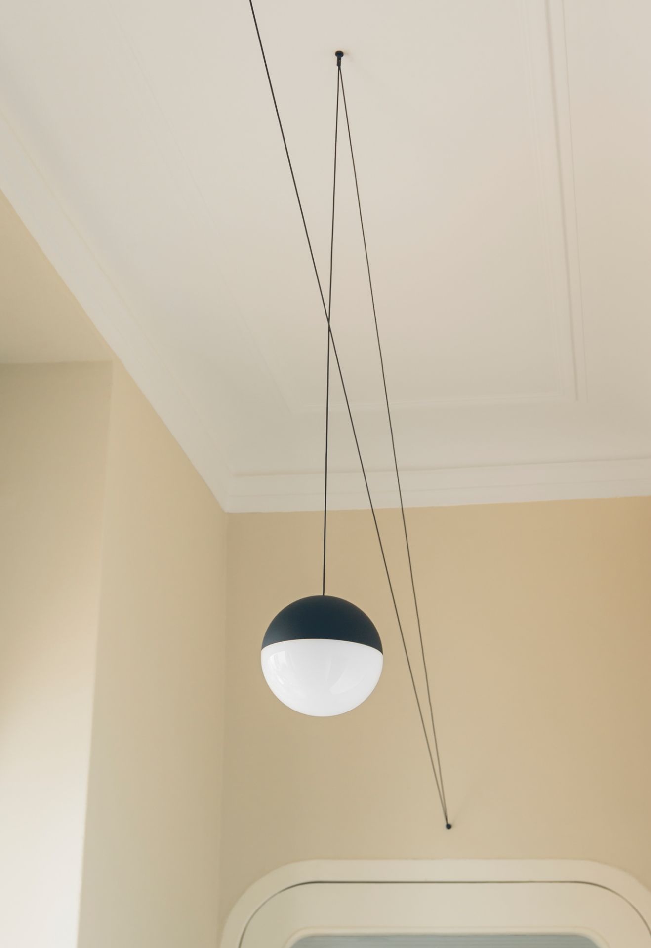 String Light Sphere Head Kugelkopf Pendelleuchte Flos