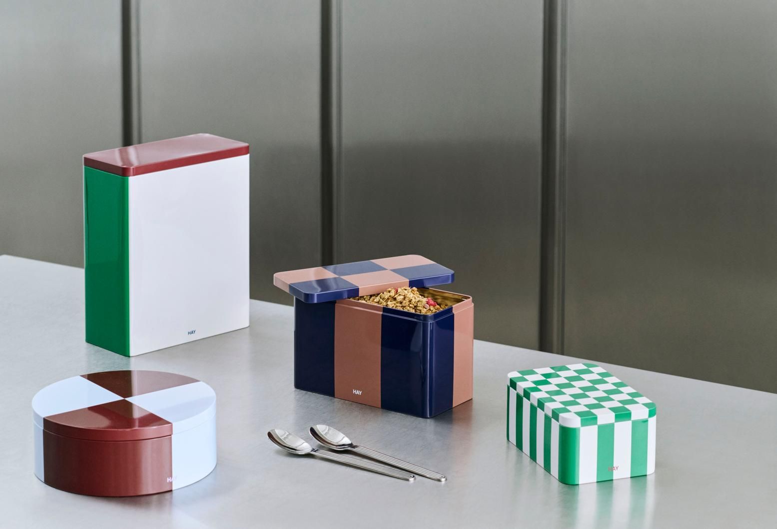 Tin Container Small Green and off-white Aufbewahrungsbox Hay