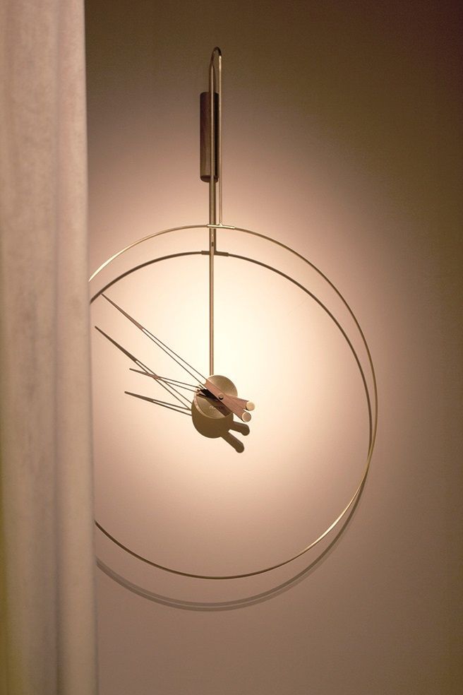 Daro Clock Wanduhr nomon