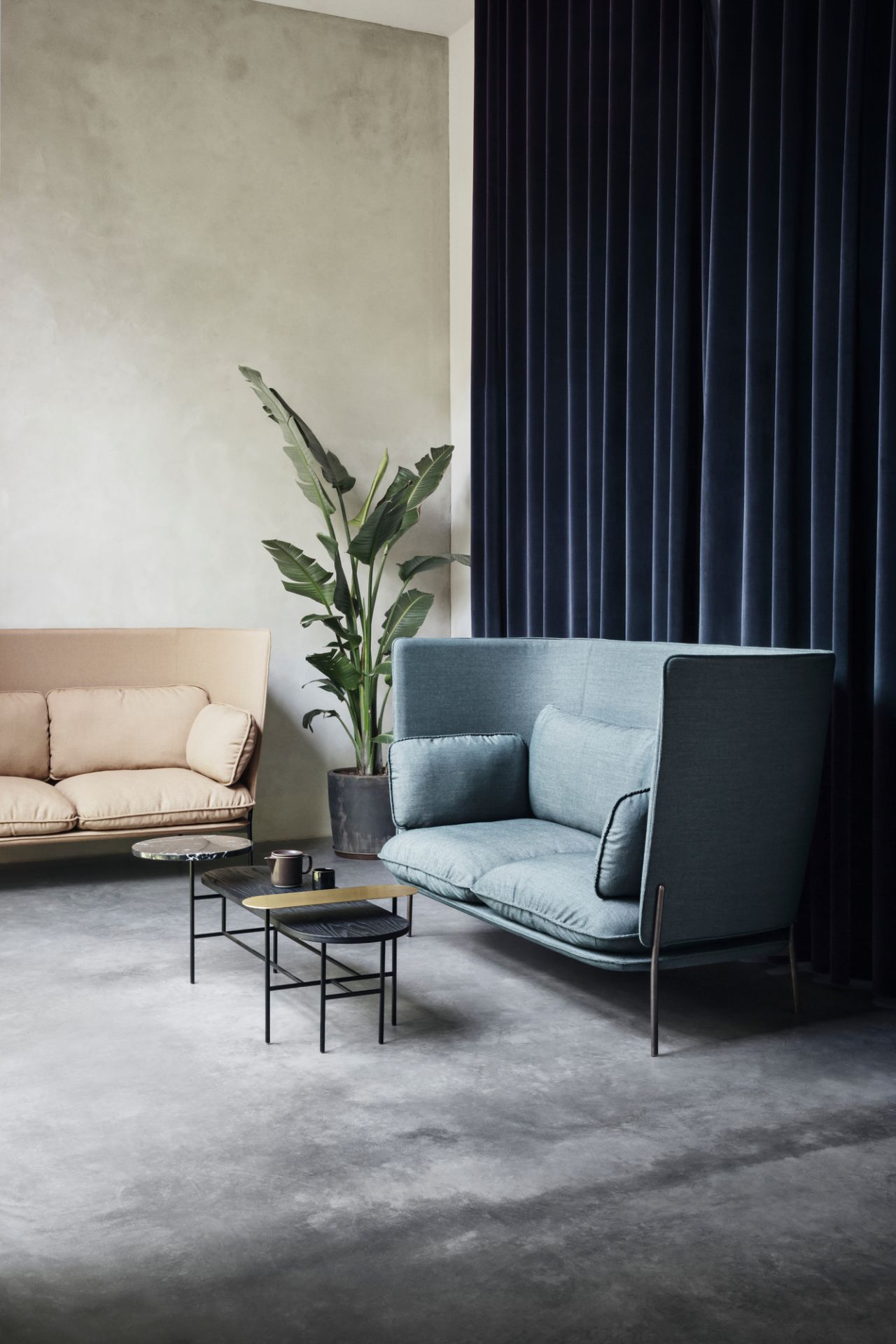 Cloud 2-Sitzer Sofa Highback LN6 AndTradition